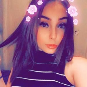 Meet your Posher, Angellee